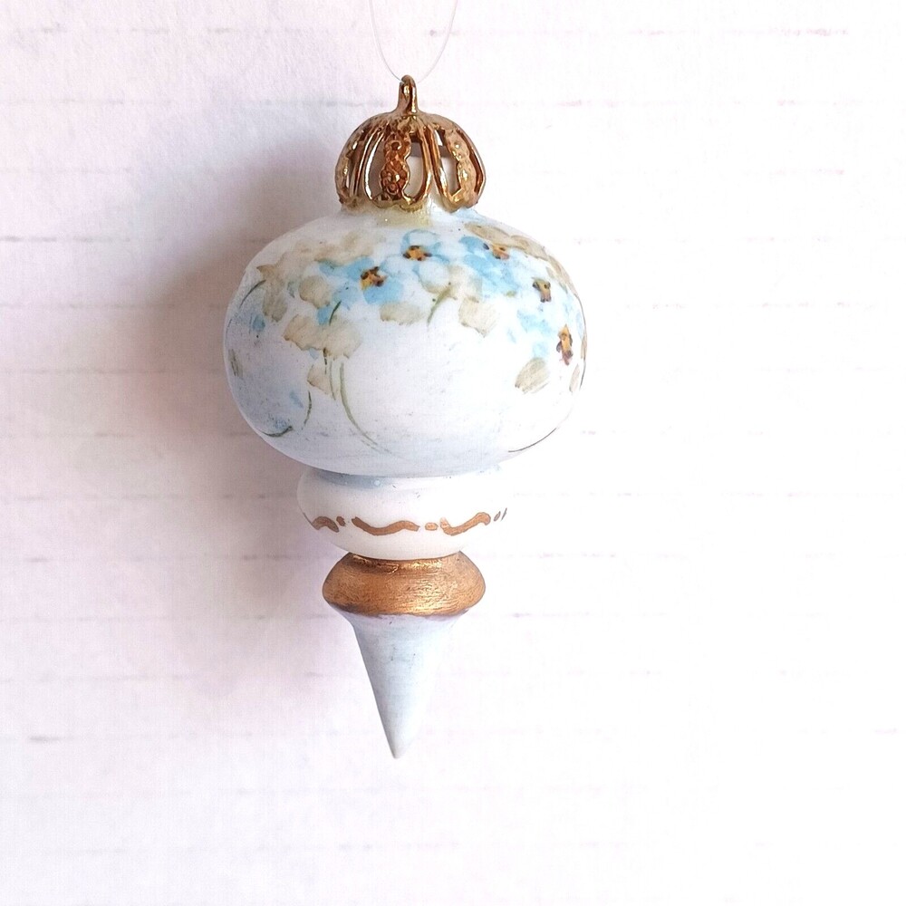 Vintage Colorado Artist Ornament Hand Painted & Signed by Marlow